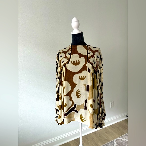 Anthropologie Tops - Anthropologie Bl-Nk Miranda Peasant Blouse In Neutral Motif
